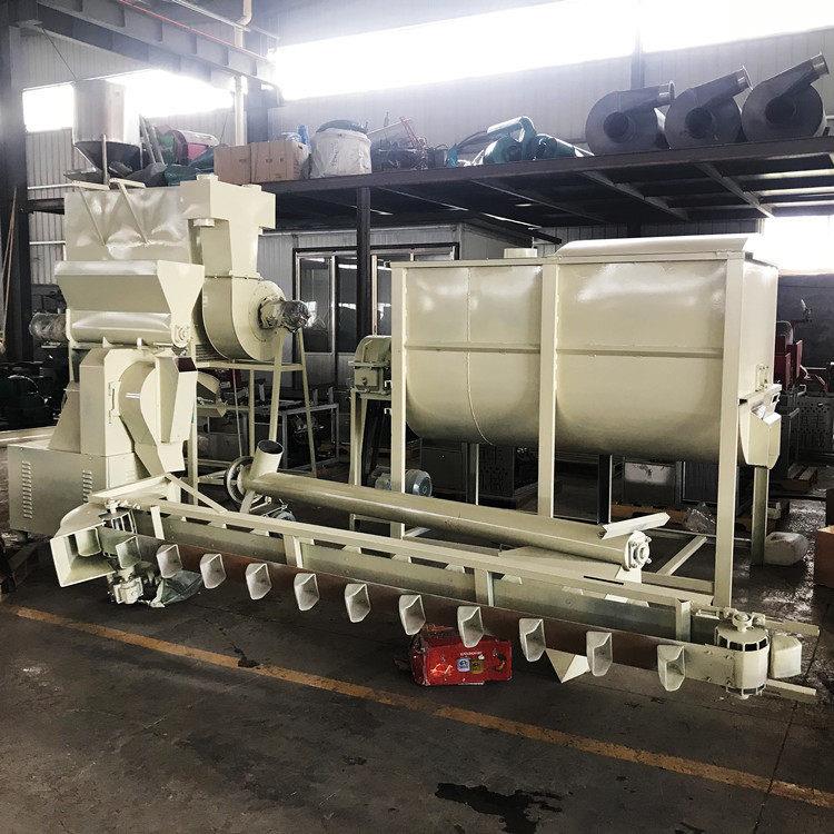 黑河市牛羊秸秆饲料搅拌机 混合精饲料粉碎搅拌机化工料拌料机