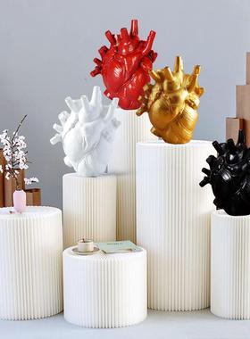 爆款仿真心脏花插新版心脏造型家居桌面装饰树脂花瓶摆件