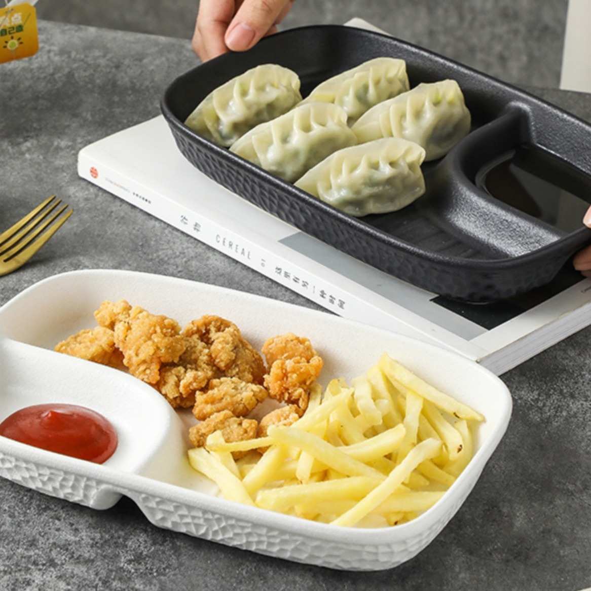 带醋碟家用水饺盘陶瓷分格盘快餐盘分隔盘儿童薯条碟子盘子