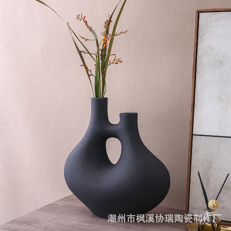 北欧风水滴形花器花瓶陶瓷摆件创意家居酒店样板房客厅禅意装饰品