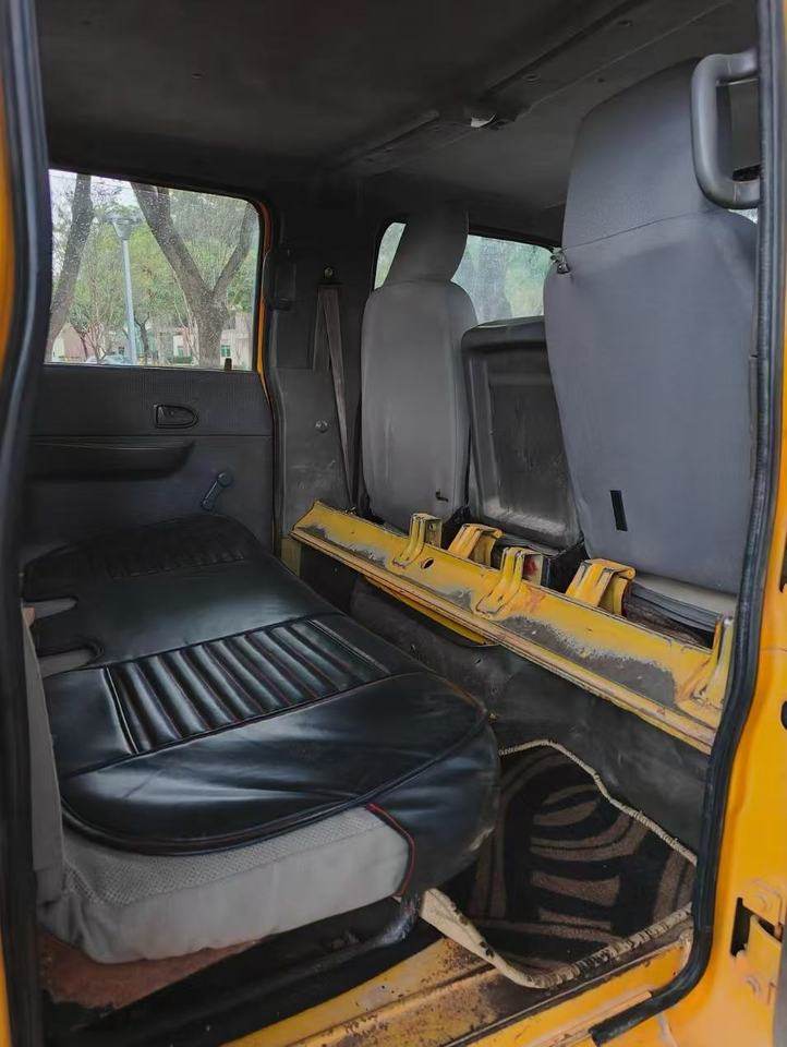 12月25日深圳江铃顺达自卸货车一辆五十铃发动机双排三米柴油网络拍卖公告