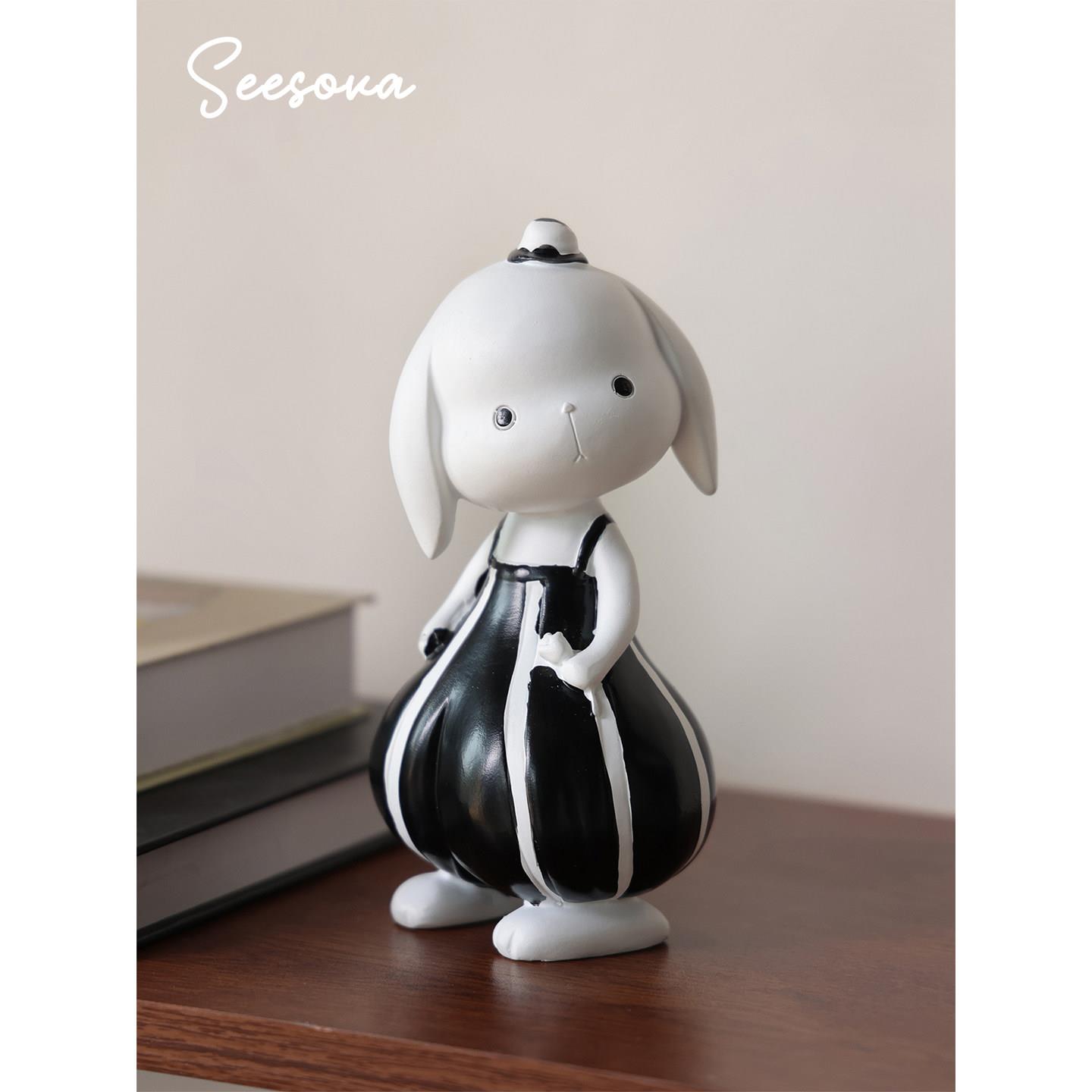 Seesova 可爱兔子坐姿摆件客厅玄关书房小众艺术感桌面创意装饰品