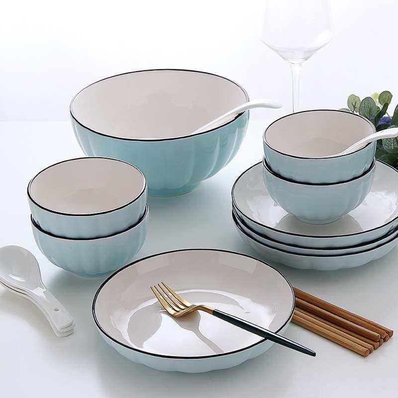 Set of dishes, dinner, chopsticks, couple - 实物图