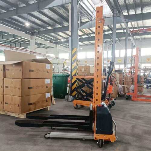 普尔夫500kg半电动自登高车1T自提升堆垛便携随车堆高装卸货叉车