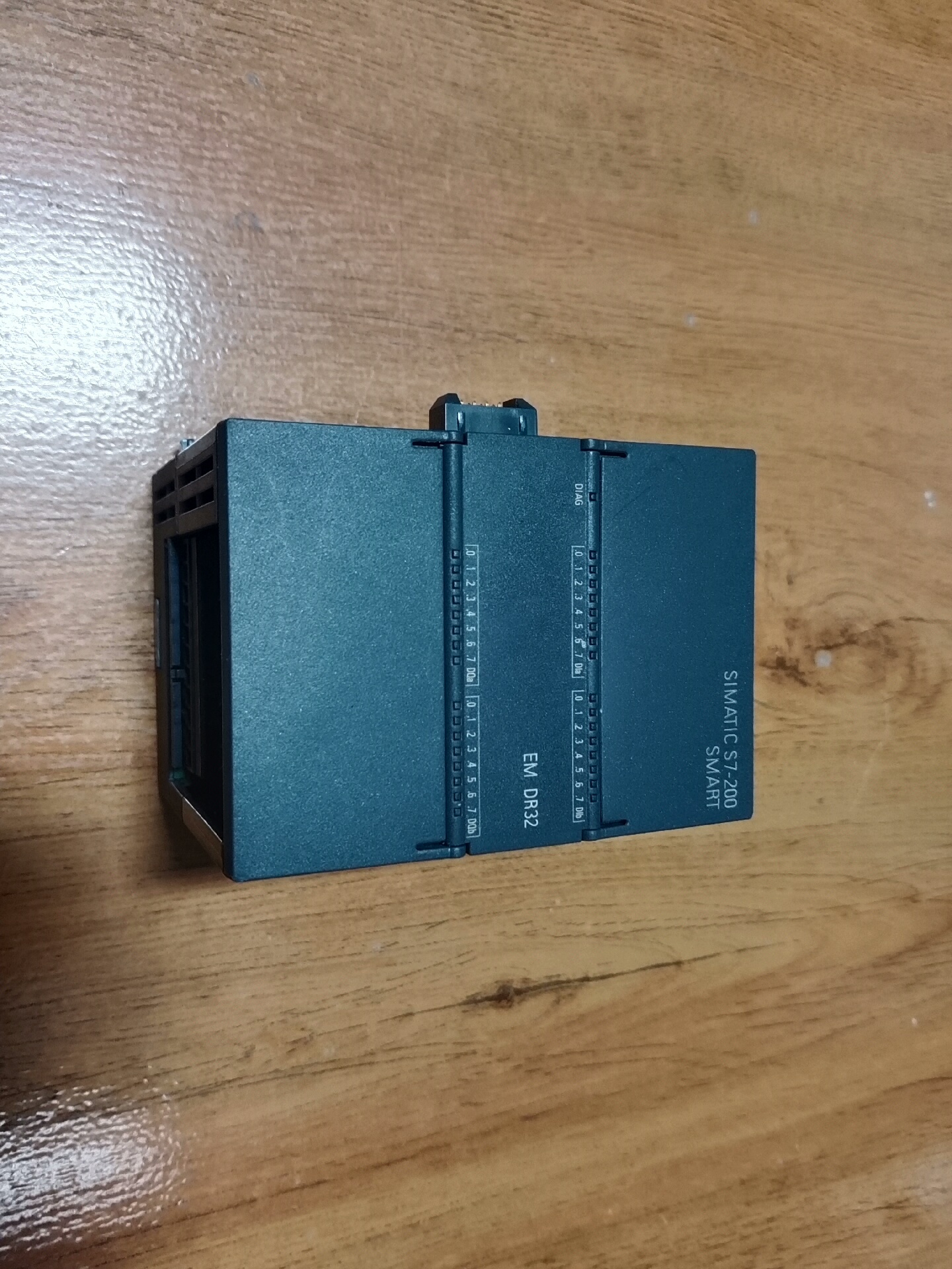 西门子模块EM DR32，6ES7288-2DR32-0AA