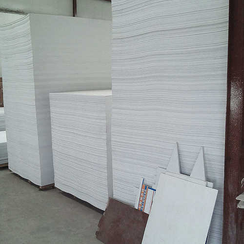 批发 防水防潮PVC发泡板 广告专用雪弗板 结皮板 硬包软包保护板