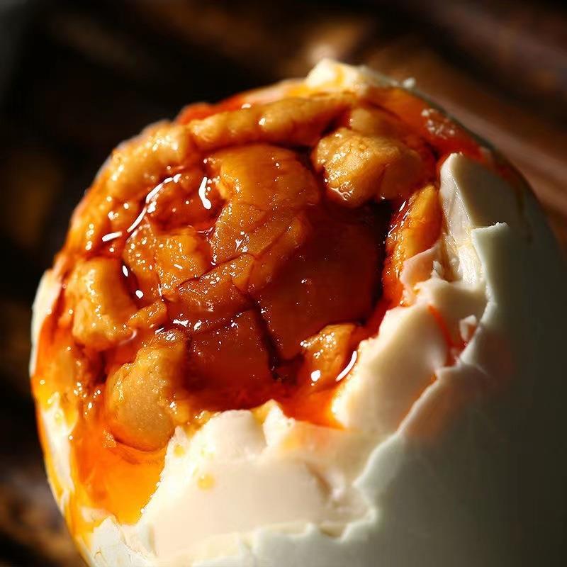 海鸭蛋即食流油咸鸭蛋咸蛋散养熟咸蛋30枚整箱流油蛋黄