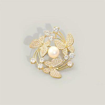 Temperament Butterfly Pearl Crystal Wreath Brooch Fashion Je