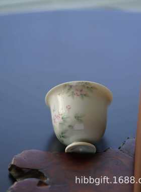 云由山坊手绘粉釉丛花高脚杯林深见鹿高足杯簇花主人杯少女粉茶杯