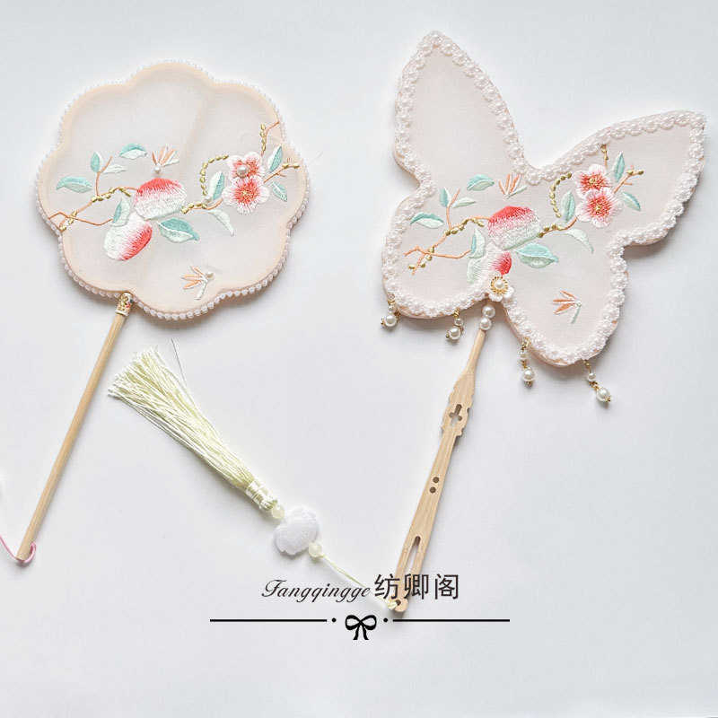 团扇古风刺绣红花蜜桃仙气扇舞蹈汉服走秀拍摄长柄古典儿童团扇