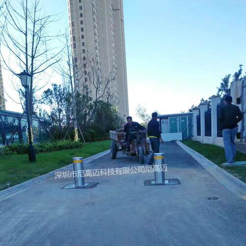 现货供应液压升降车挡成品伸缩防撞柱手动控制钥匙解锁半自动路桩