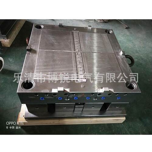 厂家直销尼龙扎带模具导轨注塑模具汽车扎带模具专业生产扎带模具
