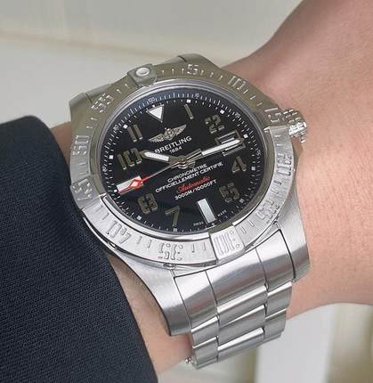 先鉴后发 全套98新百年灵复仇者黑狼自动机械男腕表正品A17331