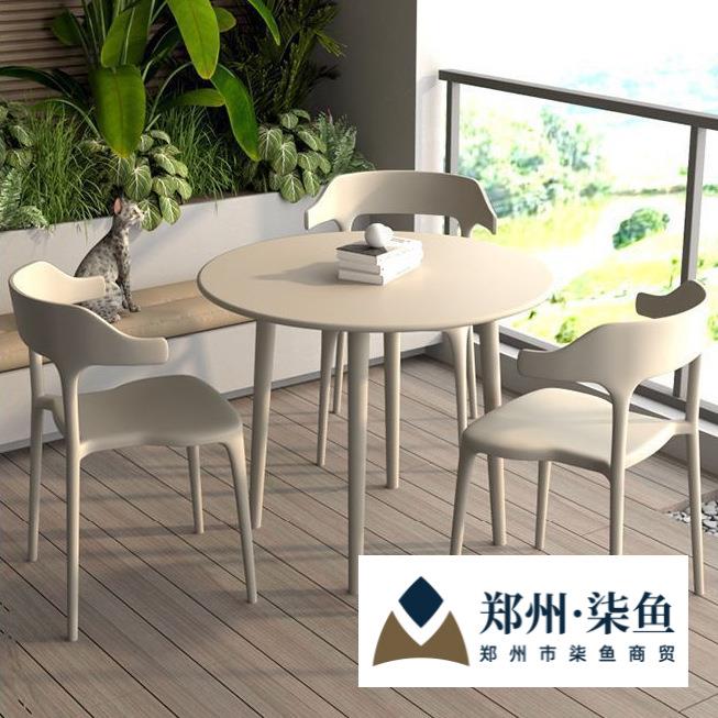 户外桌椅商用餐饮塑料露天阳光房室外露台阳台休闲三件套洽谈桌椅图片