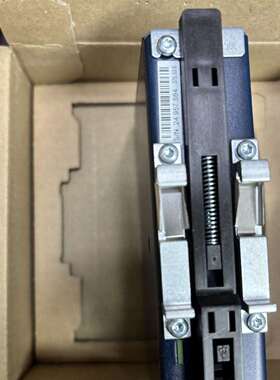 CD5.243 现货库存 DC/DC 转换器 24 - 28 Vdc 96 W DIN导轨安装