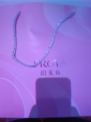 珀莱雅靓白芯肌美白5件套怎么样？真相评测不吹不黑诉说