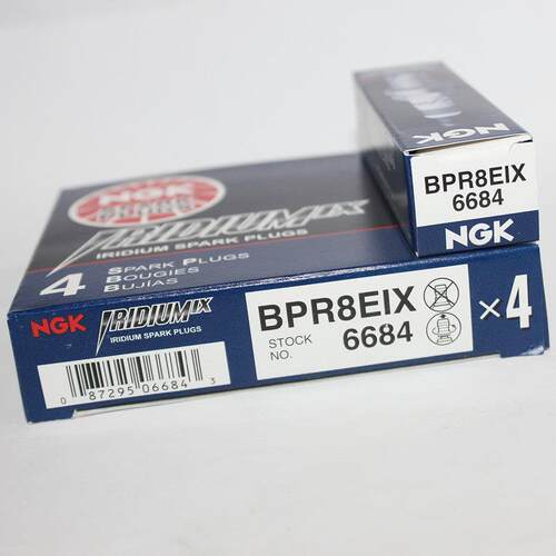 NGK铱金火花塞BPR8EIX适用于BP8ES两行程TZR125 RGV250 RD250
