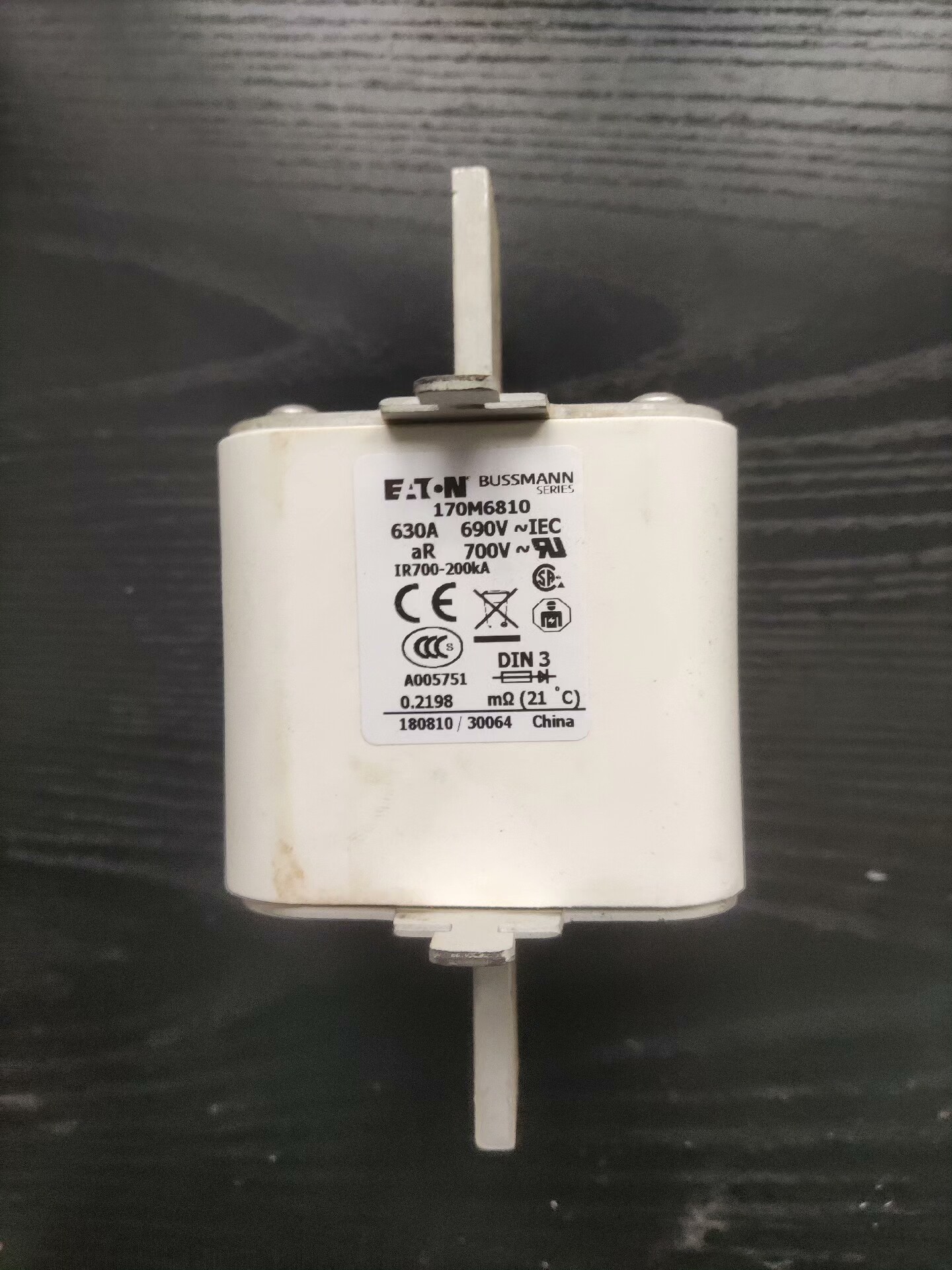全新原装伊顿巴斯曼熔断器170M6810 型号齐全 质保一年