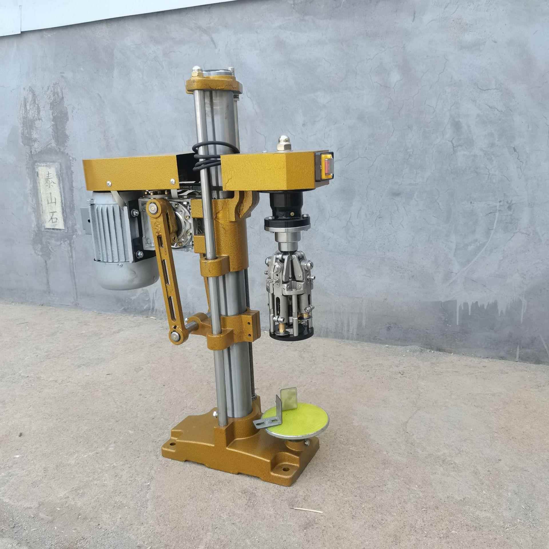 小型半自动玻璃瓶铝盖锁盖机口服液果汁饮料红酒白酒封口机旋盖机