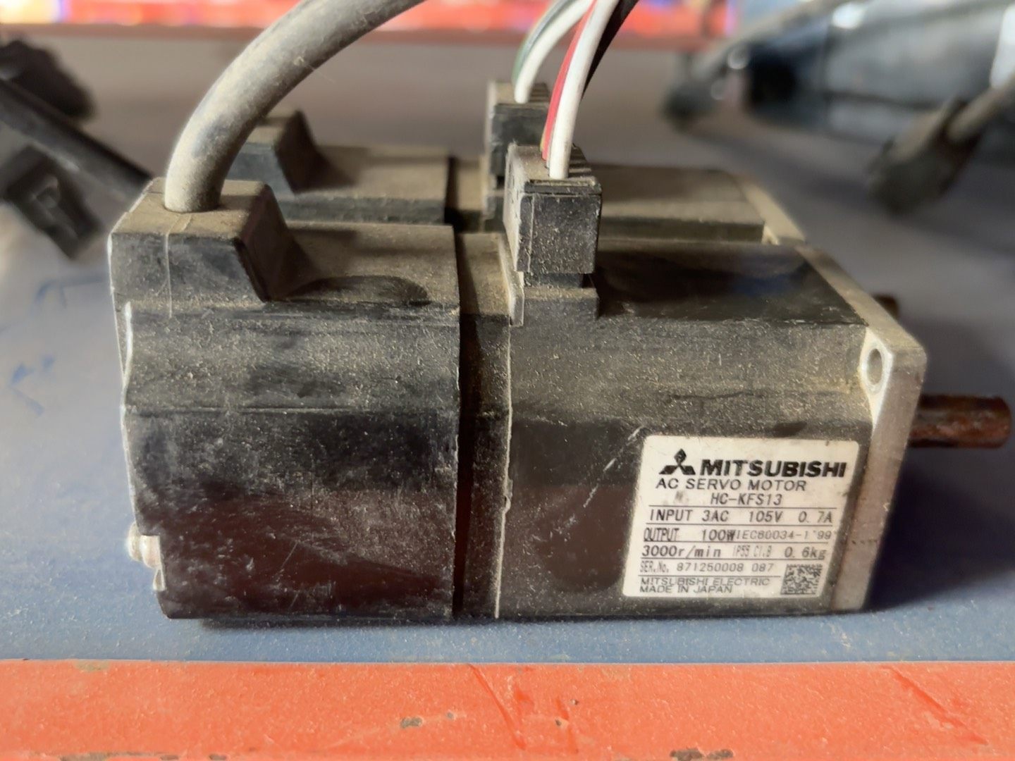 三菱全新原装正品伺服电机