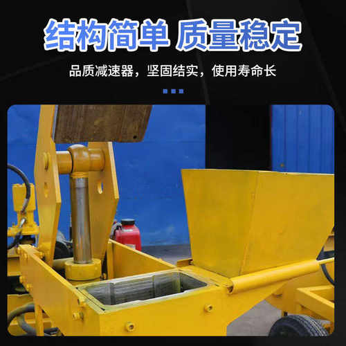 移动双压头粘土砖机柴油带搅拌桶可用水泥小石子黄沙生产砖头机械