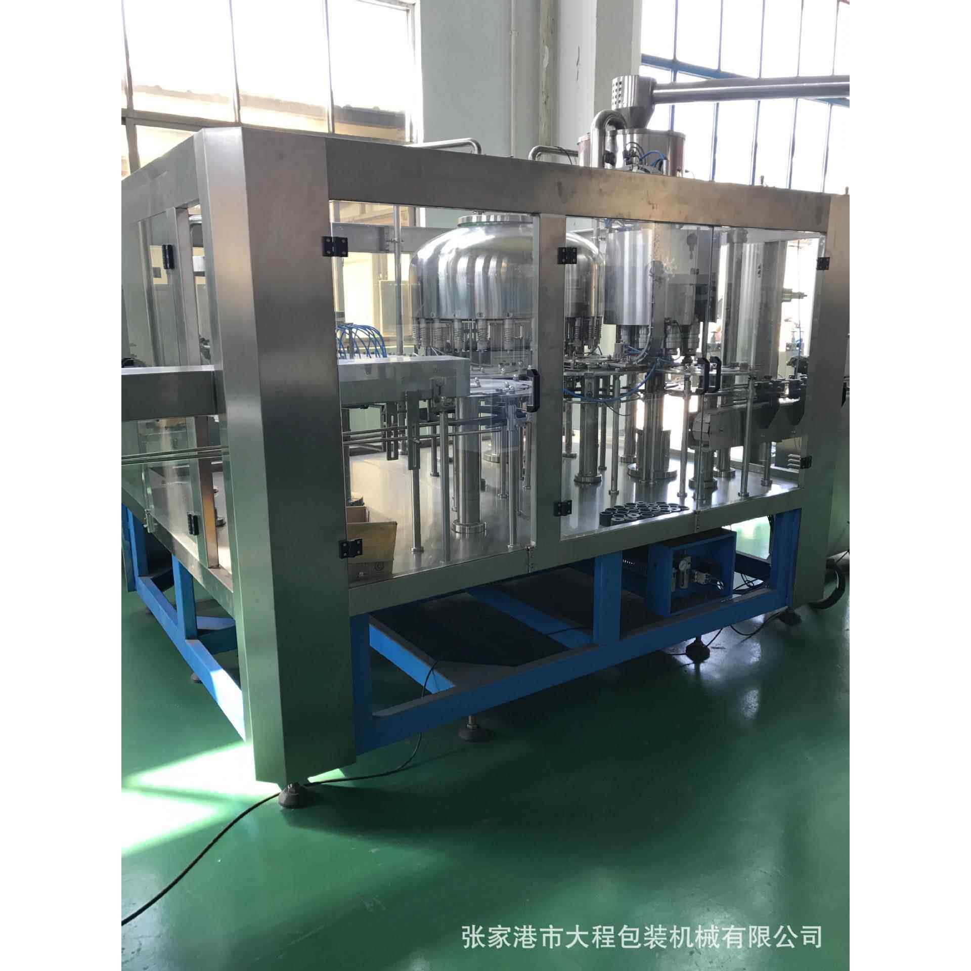 矿泉水灌装小型PET瓶灌装机全自动三合一液体灌装