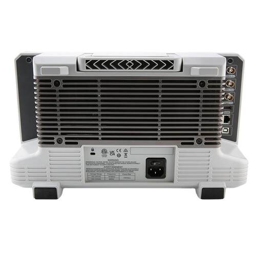 UNI-T优利德 UTS1032B高精度大屏高清电容触摸台式频谱分析仪3GHz