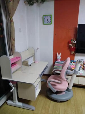 爱果乐成长桌椅缺点有哪些?爱果乐桌椅究竟怎么样?值这个价吗