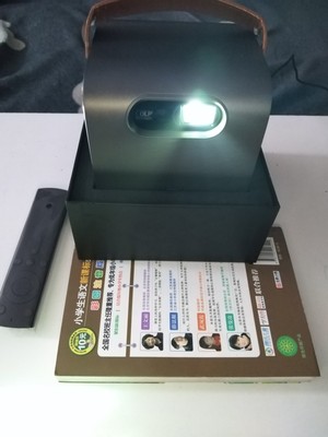 揭秘介绍天猫魔屏A1投影仪质量怎么样,用后诉说其售后