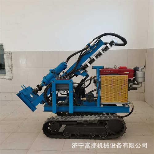 履带式柴油地钉钻机钻孔机小型公路打桩机植桩机大口径地基拔