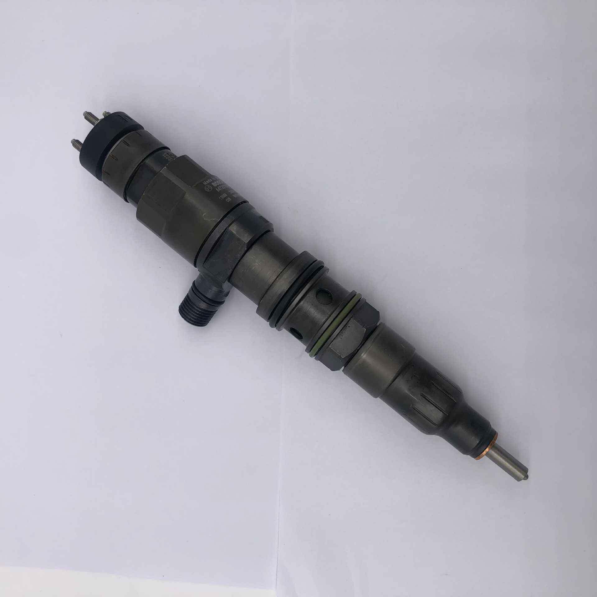 高品质喷油器0986435537 适用OM471LA EPA10发动机