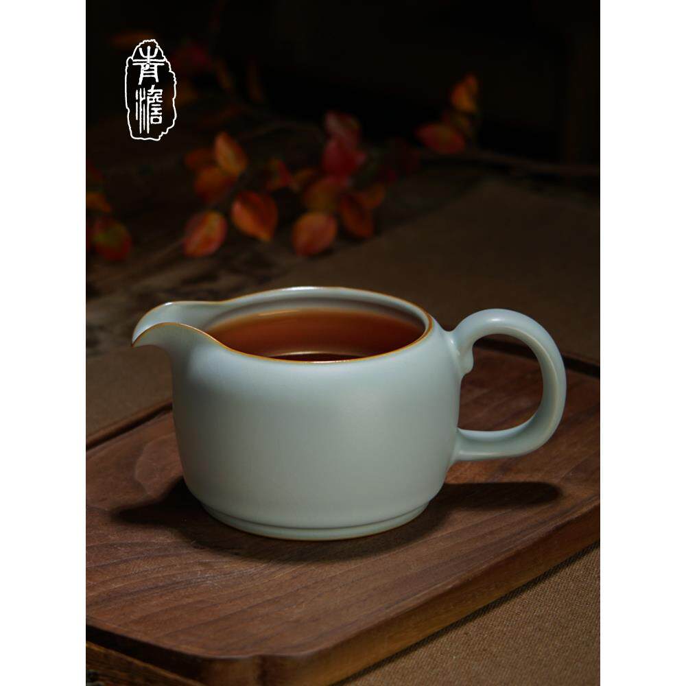 青湾汝窑博览会杯陶瓷大容量茶分配器男杯景德镇手工汝瓷茶海青瓷