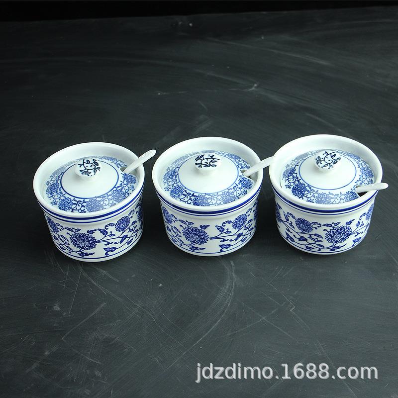 厨房用品 陶瓷 味罐6265带盖带勺调拉面专用油辣椒调罐料汤盒盐罐