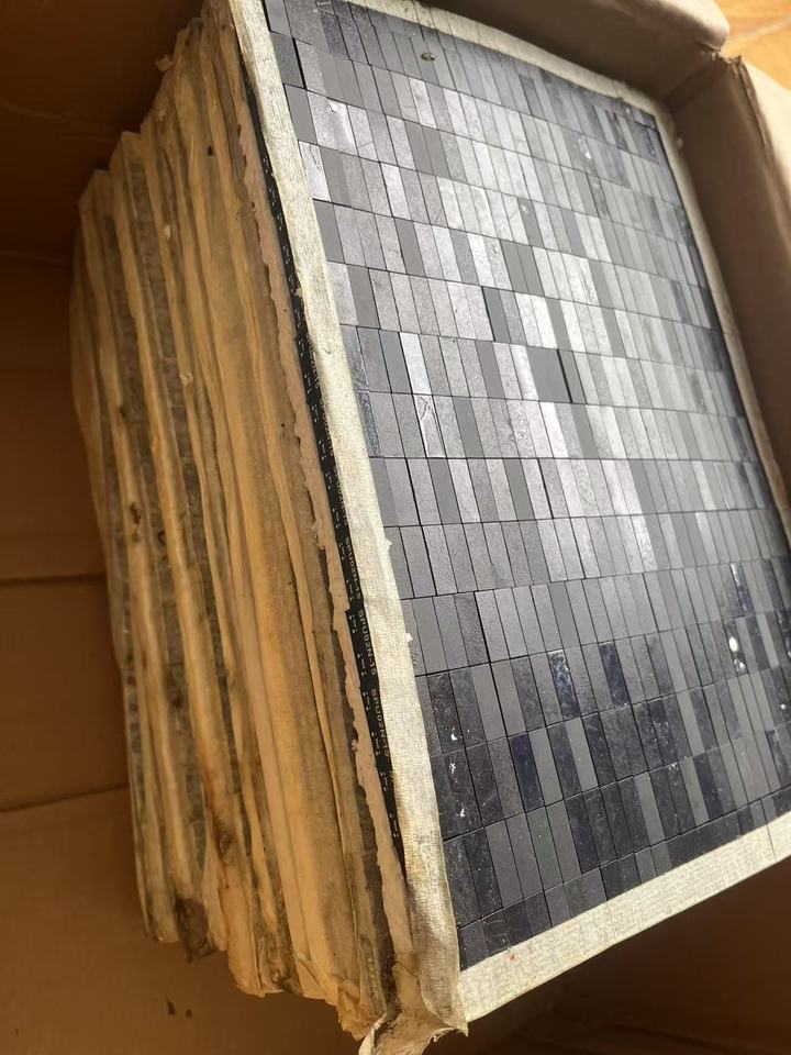 11月24日上海处置台湾明纬电源模块.拆机件SPU02N-15，5760个网络拍卖公告