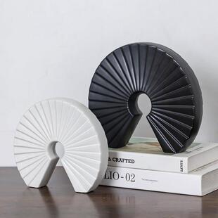 现代简约扇摆件北欧柜客厅酒家柜电视装 饰品样板房新工艺礼形YBT