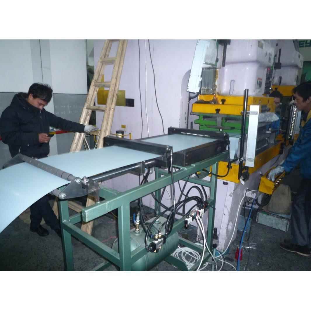 江苏空气送料机AF-12C，丰甲天花板自动冲压气动送料机500mm宽