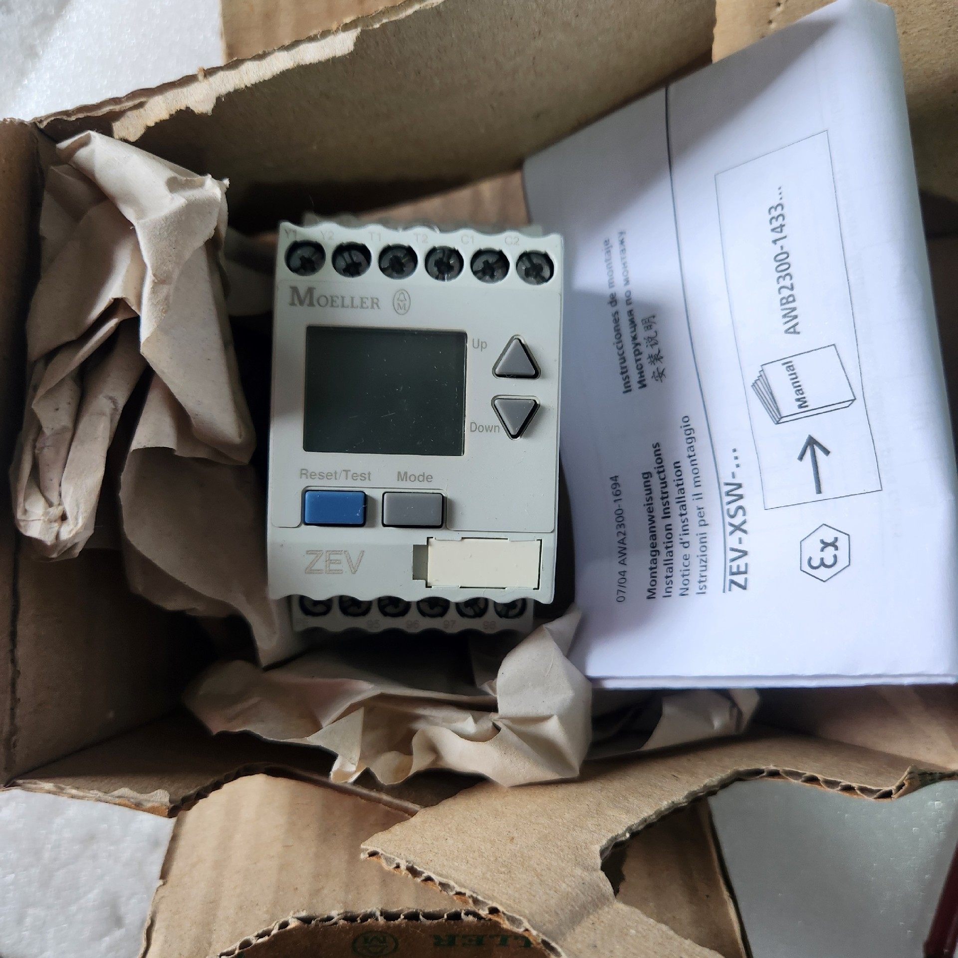 金钟ZEV电流控制器 少量现货