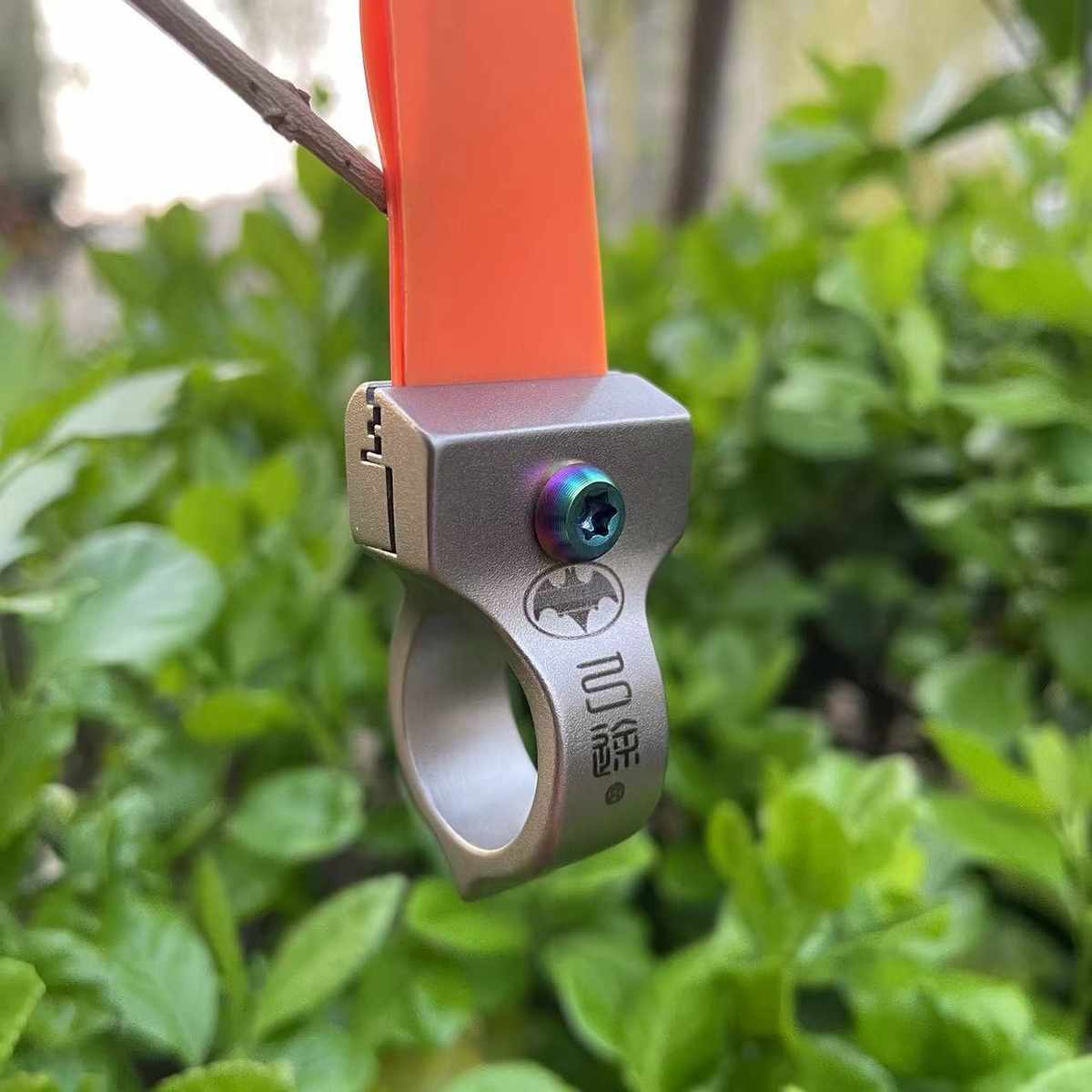 无架指环弹弓扁皮快压夹片皮筋转换器304不锈钢蝙蝠侠无架指环弓
