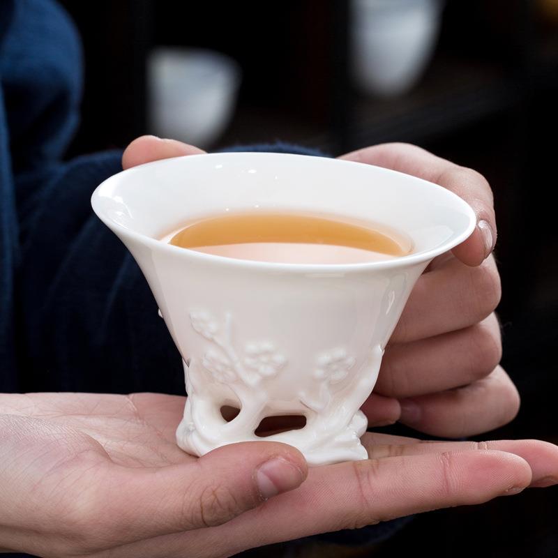 德化白瓷茶杯陶瓷茶盏主人杯大师心经杯折枝梅花杯品茗单杯茶盏