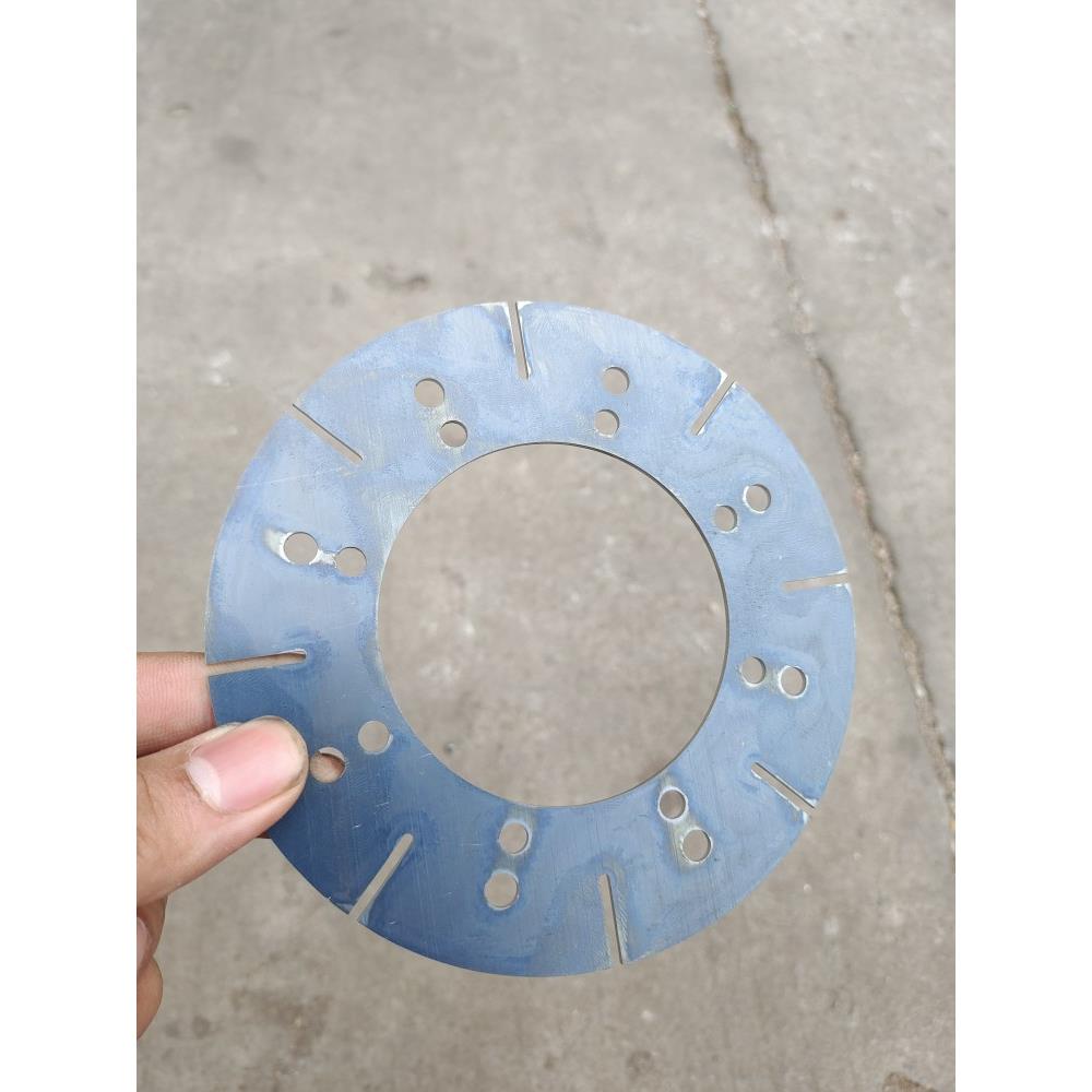 65Mn弹簧钢板高弹性沾淬火硬料摩擦薄锰钢片耐磨锄头垫片加工定做