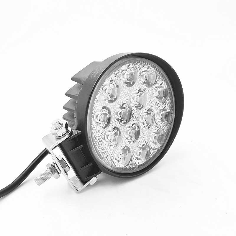 led射灯12v24伏强光超亮散光货车大灯倒车灯叉车灯泡挖机工程车灯