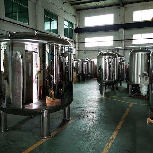 GMP卫生级无菌水箱食品级抛光氮封无菌水箱源头厂家宏达新品供应