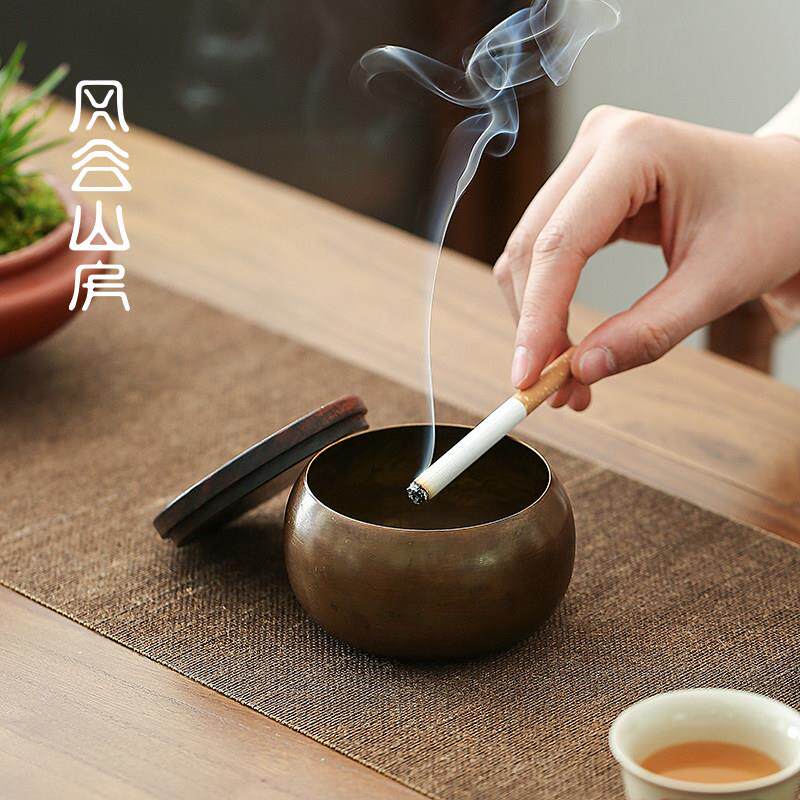 覆古纯铜烟灰缸家用客厅茶室实木带盖子车载防灰飞高级感办公室桌