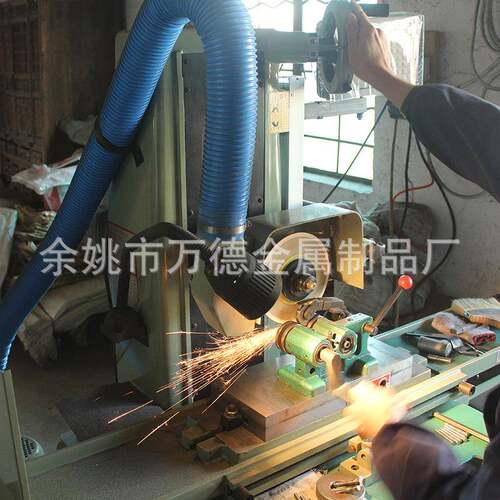 万德专业供应各种汽车零部件风叶平衡块冲压模具设计与制造