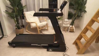 adidas阿迪达斯跑步机怎么样?评测一个月感受大揭秘