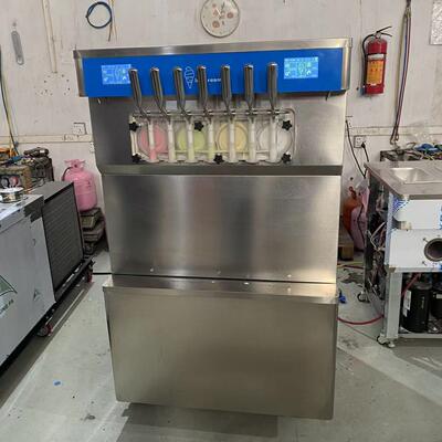 新品 4+3混合口味7头冰激凌机 商用冰淇淋机 60L 每小时 厂家