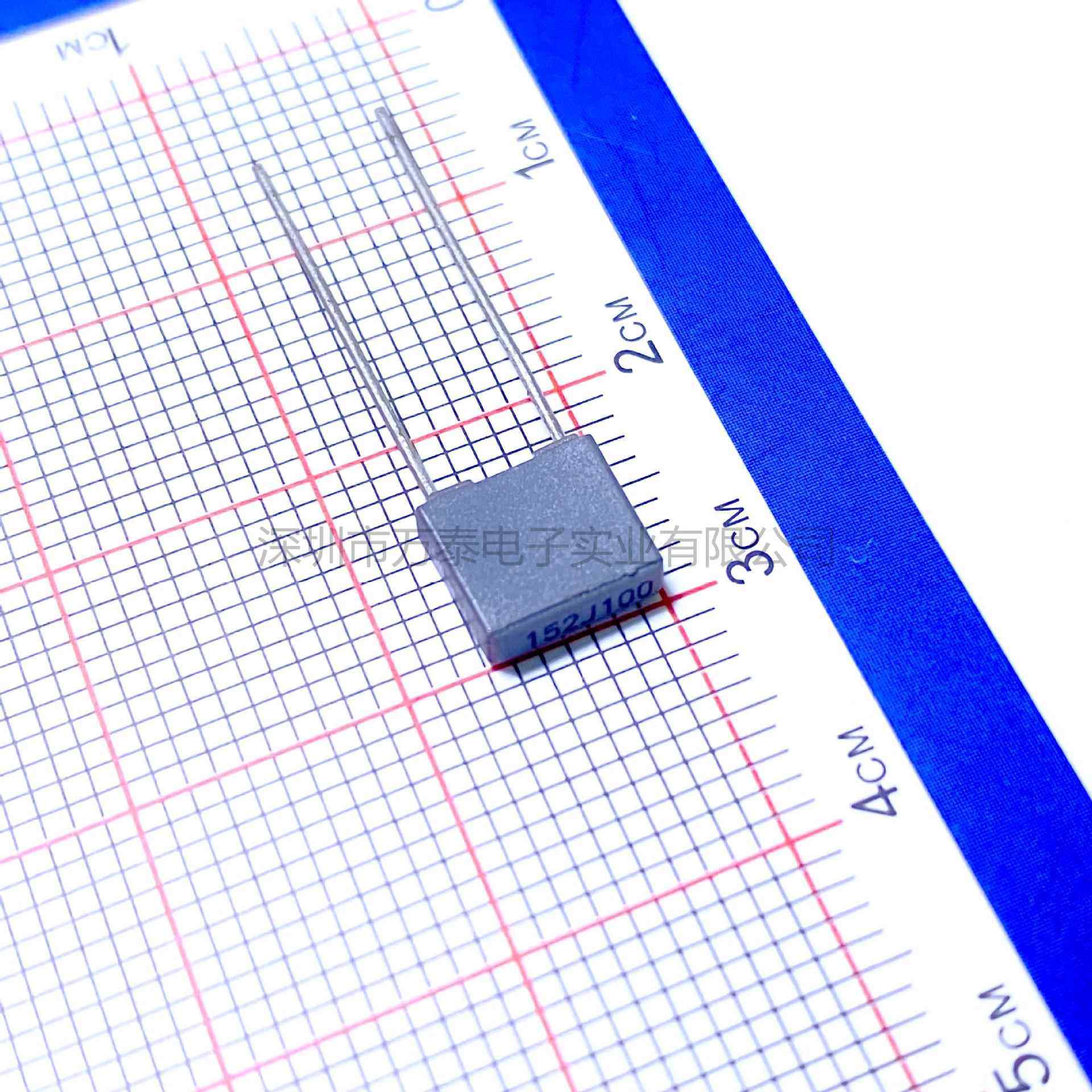 膜电容CL7110V102/82/ZQC1520/1222/272/332/3薄92J方块校正谐振