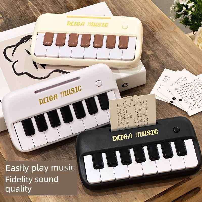 迷你小电子琴钥匙扣儿童可弹奏玩具音乐小型口袋3到6岁手指小学生,模玩/动漫/周边/娃圈三坑/桌游,潮玩盲盒,淘宝优惠券,粉丝福利购,淘宝优惠卷