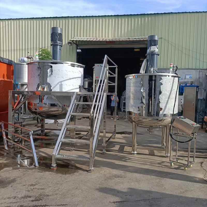 1000L液体搅拌罐洗衣液胶水搅拌机3000L不锈钢单层液体储液罐