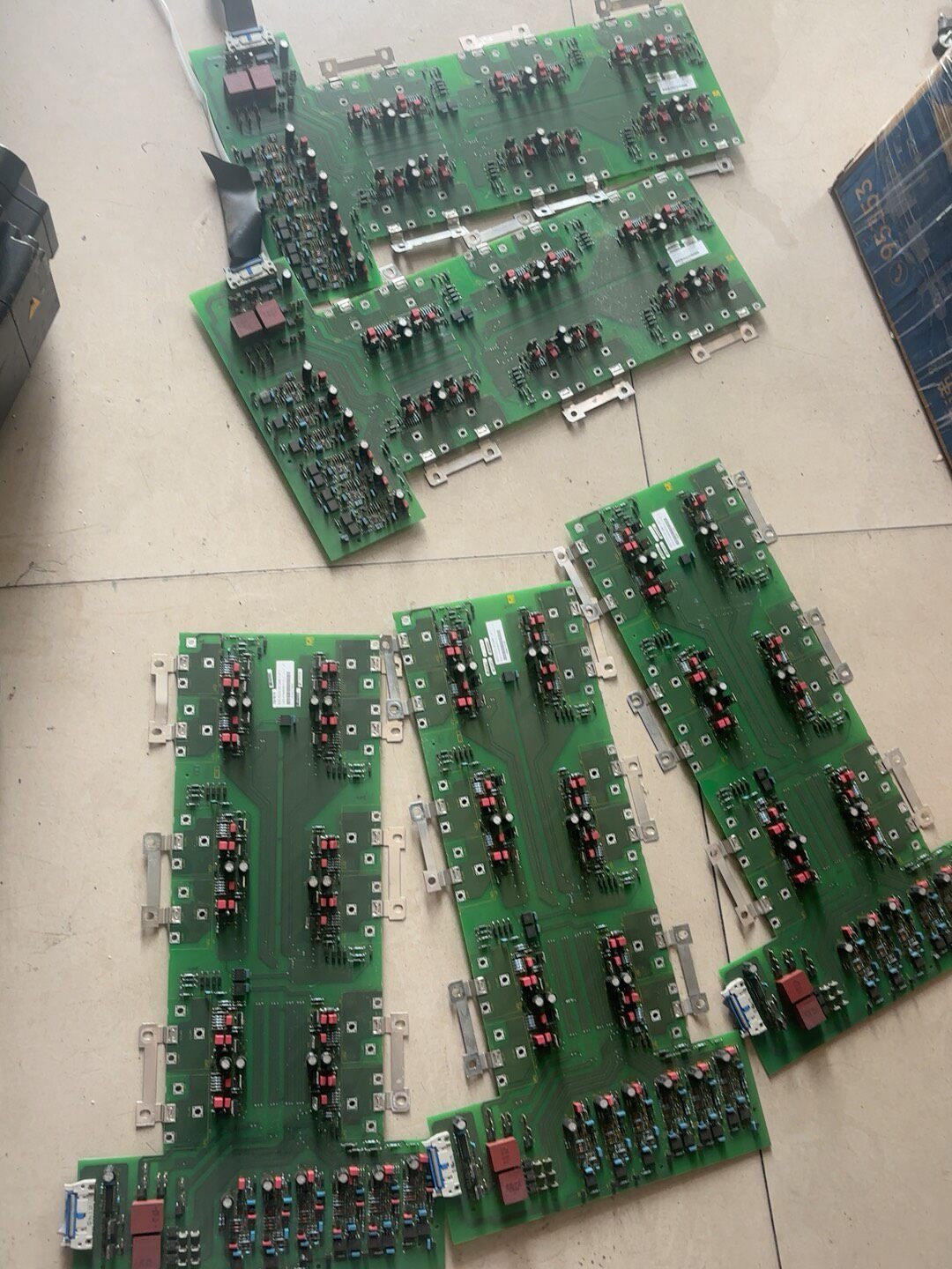 6SE7033-2EG84-1JF1  西门子6SE70变频